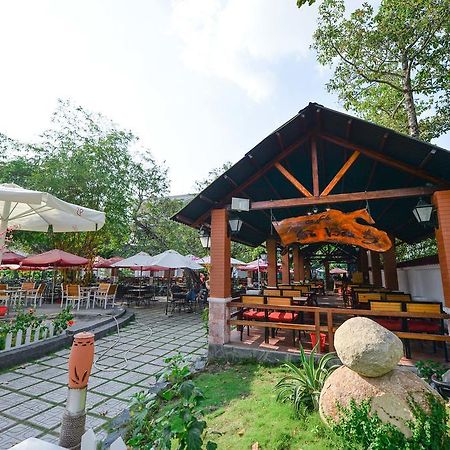 Long Xuyên Hoa Binh 2 Hotel מראה חיצוני תמונה