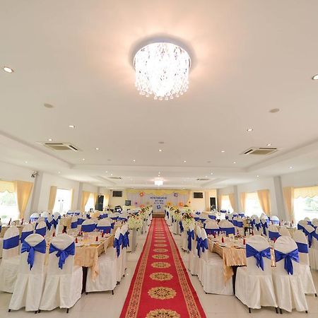 Long Xuyên Hoa Binh 2 Hotel מראה חיצוני תמונה