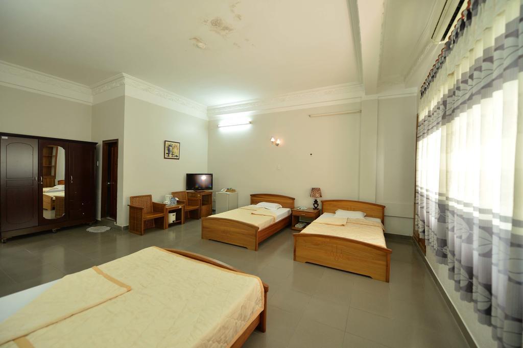Long Xuyên Hoa Binh 2 Hotel מראה חיצוני תמונה