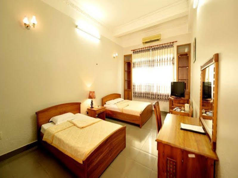Long Xuyên Hoa Binh 2 Hotel מראה חיצוני תמונה